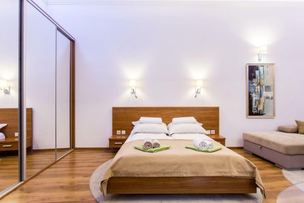 Downtown Design Flat Apartment Budapest Luaran gambar