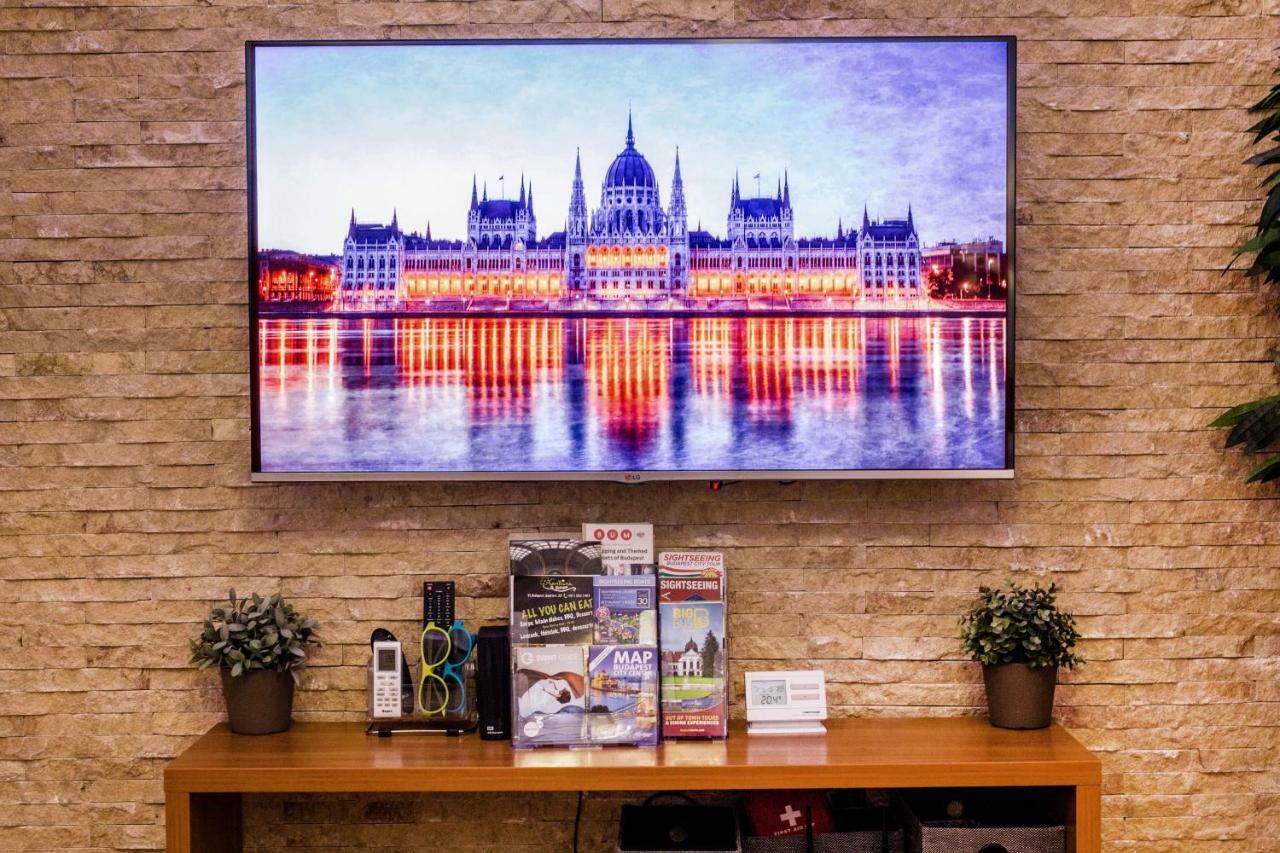 Downtown Design Flat Apartment Budapest Luaran gambar